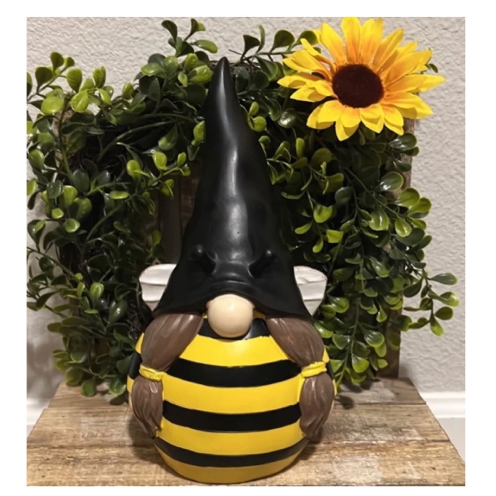 NEW Bumble Bee Gnome Decor ๐ - Picture 2 of 9